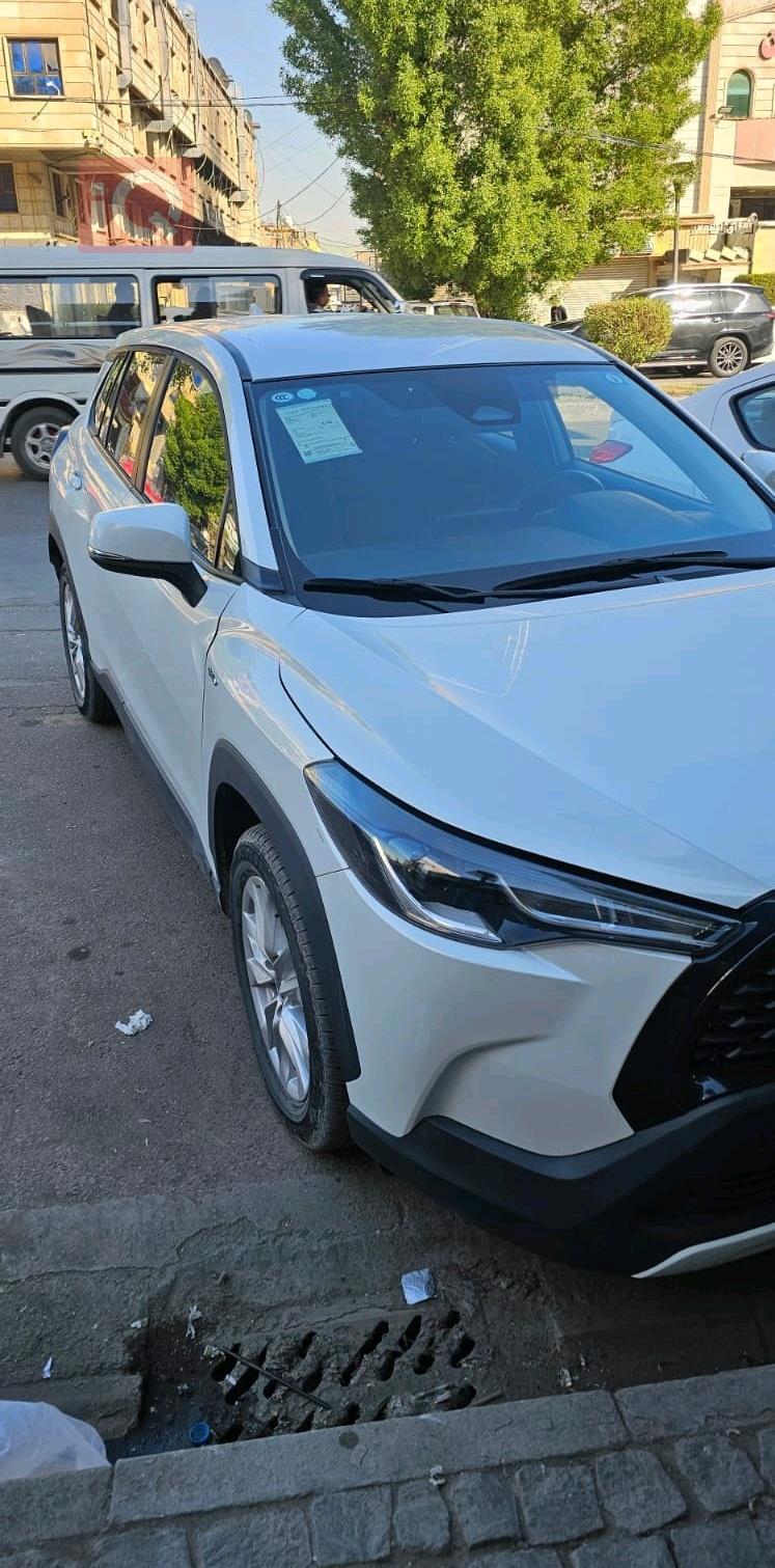 تۆیۆتا کۆرۆلا کرۆس